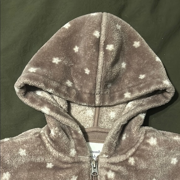 Abercrombie Kids Cozy Soft Star Hoodie - Picture 2 of 10